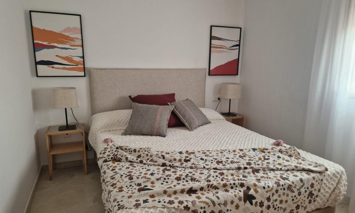 Obra nueva - Apartamento -
Avileses - pueblo