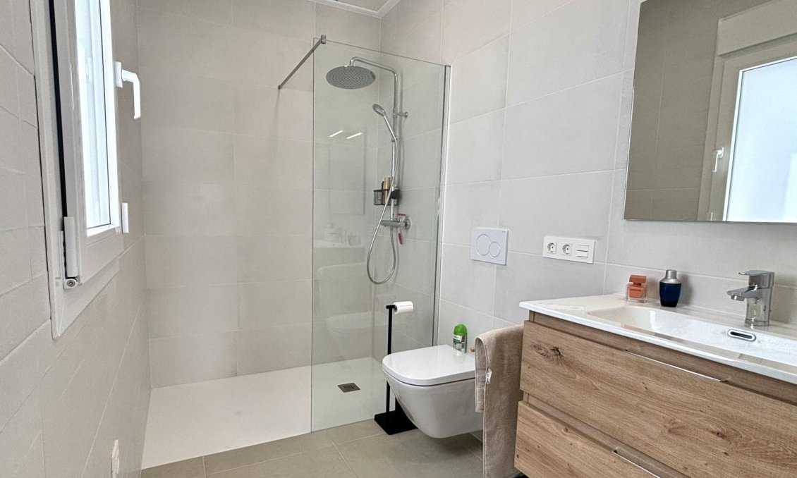 Obra nueva - Villa -
Rojales - Atalaya Park