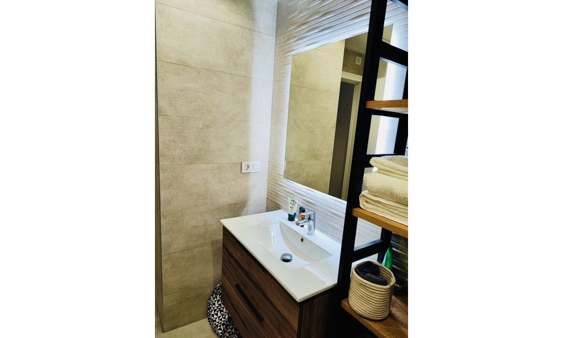 Revente - Appartement -
Torrevieja - Costa Blanca