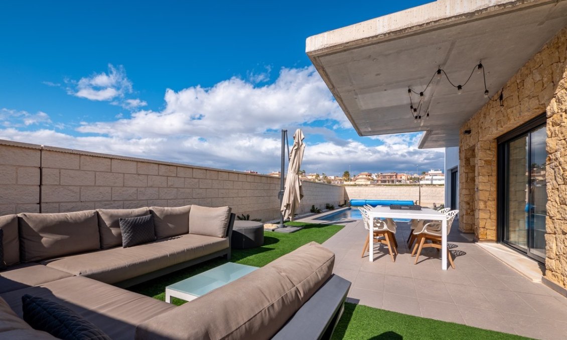 Revânzare - Vilă -
Ciudad Quesada - Costa Blanca