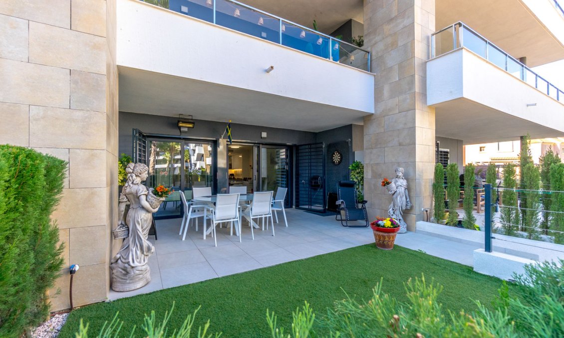 Resale - Apartment -
Playa Flamenca - Flamenca Village