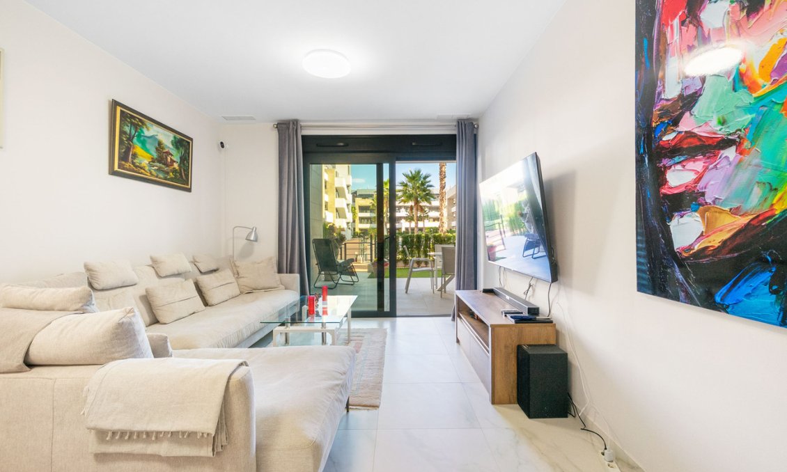 Resale - Apartment -
Playa Flamenca - Flamenca Village