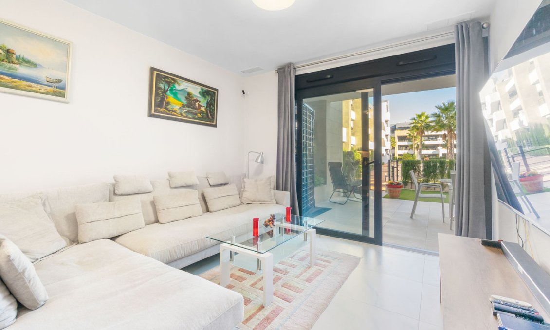 Resale - Apartment -
Playa Flamenca - Flamenca Village