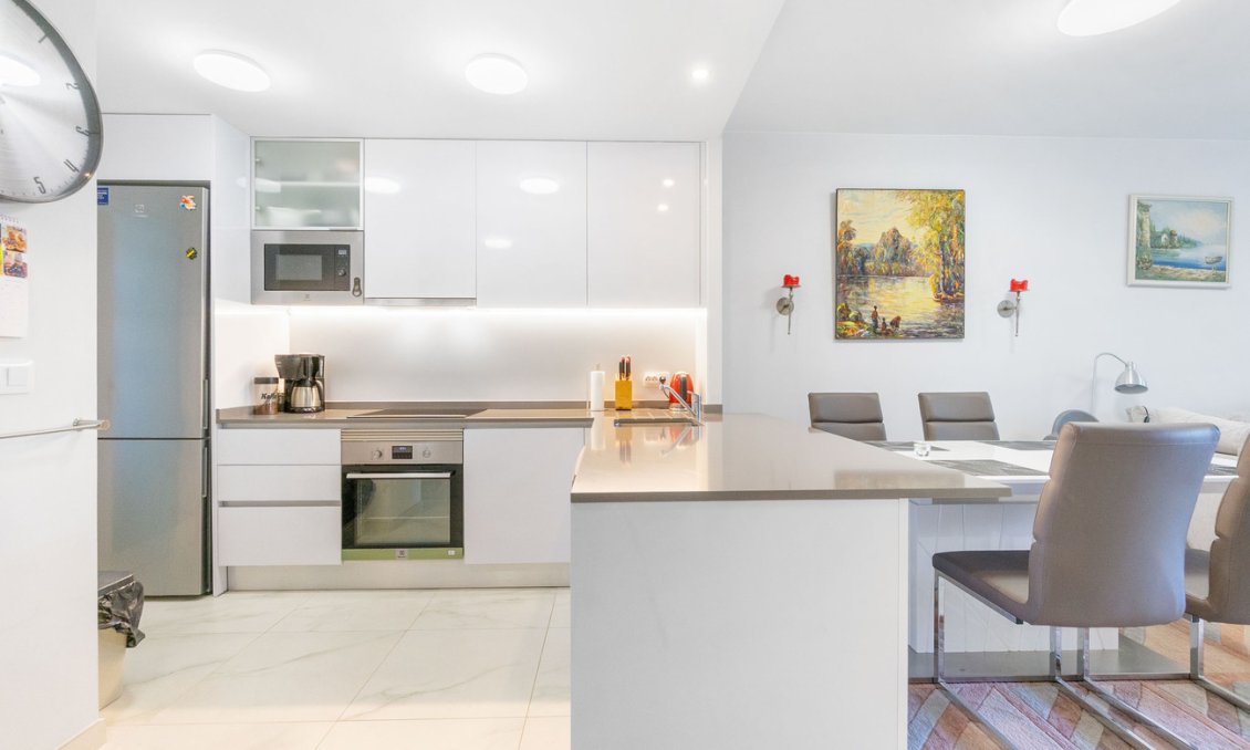 Resale - Apartment -
Playa Flamenca - Flamenca Village