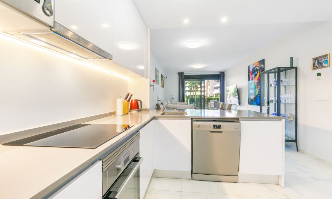 Resale - Apartment -
Playa Flamenca - Flamenca Village