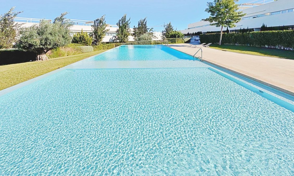 Használt Ingatlanok - Tetőtéri lakás -
Torrevieja - Costa Blanca