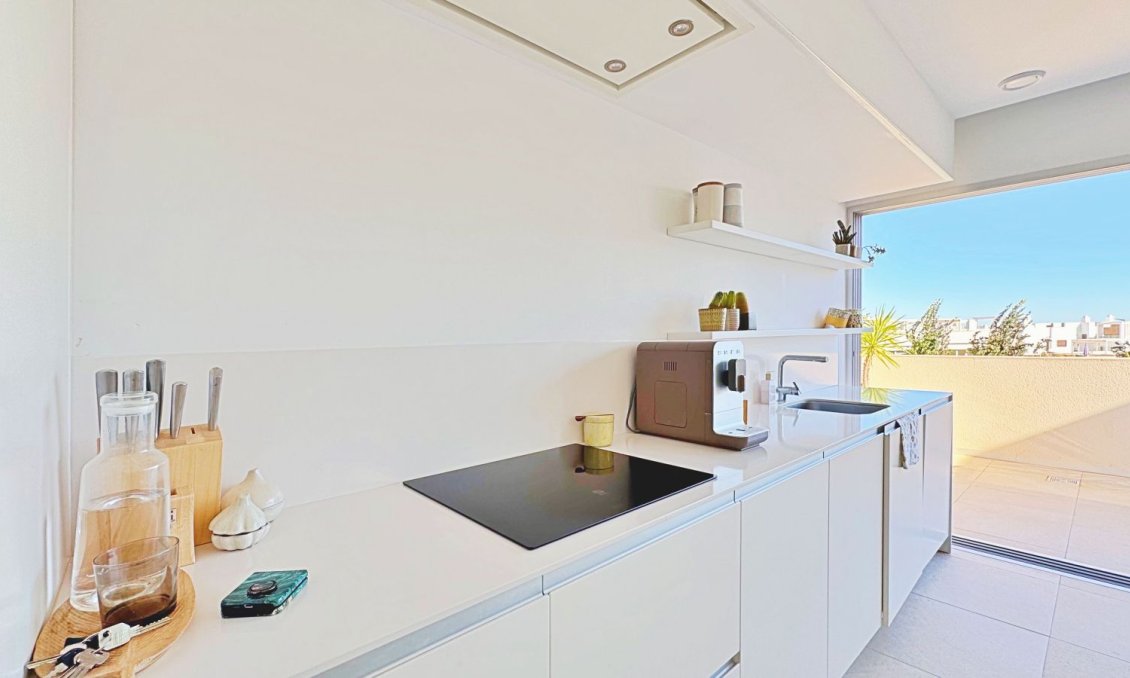 Használt Ingatlanok - Tetőtéri lakás -
Torrevieja - Costa Blanca