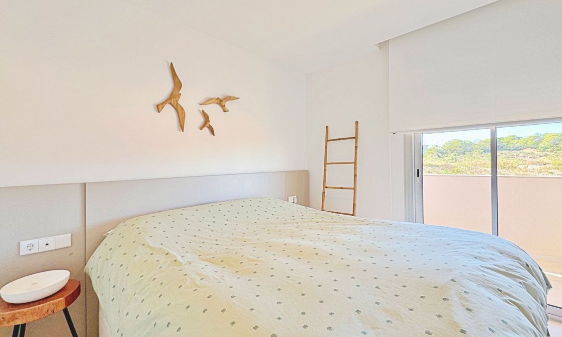 Használt Ingatlanok - Tetőtéri lakás -
Torrevieja - Costa Blanca