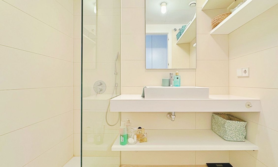 Használt Ingatlanok - Tetőtéri lakás -
Torrevieja - Costa Blanca