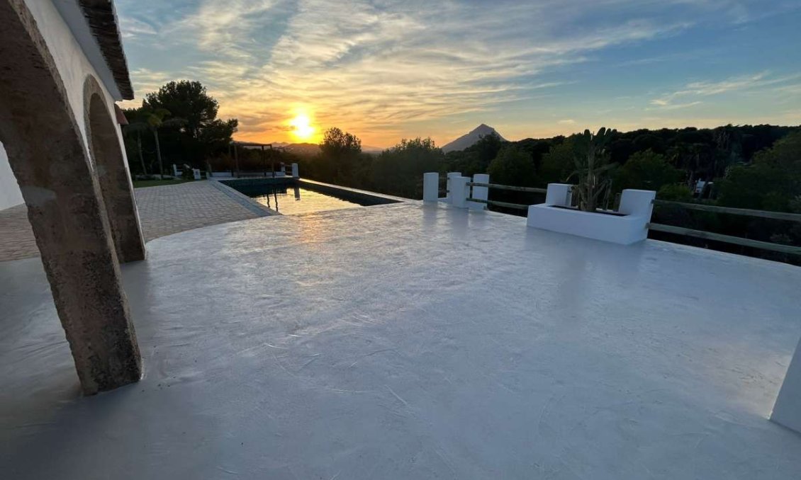 Használt Ingatlanok - Villa -
Jávea - Costa Blanca