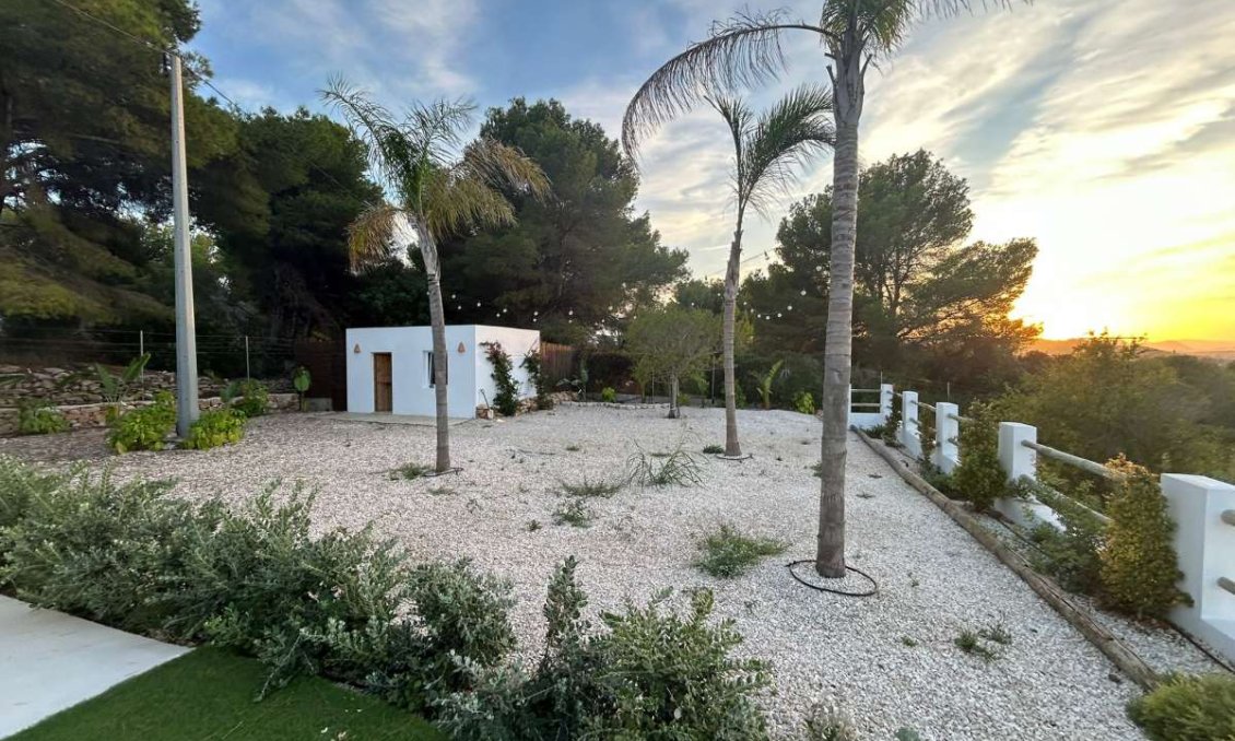 Használt Ingatlanok - Villa -
Jávea - Costa Blanca