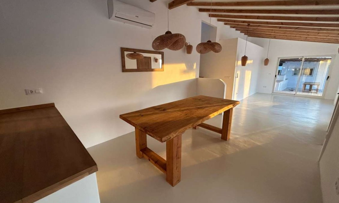 Használt Ingatlanok - Villa -
Jávea - Costa Blanca