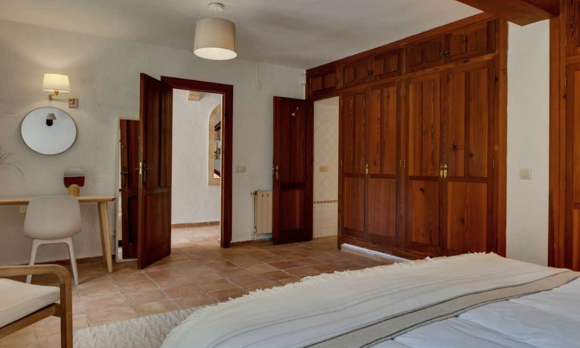 Segunda mano - Villa -
Jávea - Costa Blanca