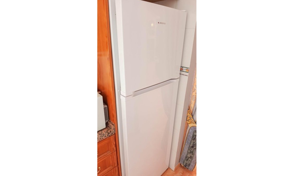 Segunda mano - Bungalow -
Torrevieja - Parque Acuático - Sector 25