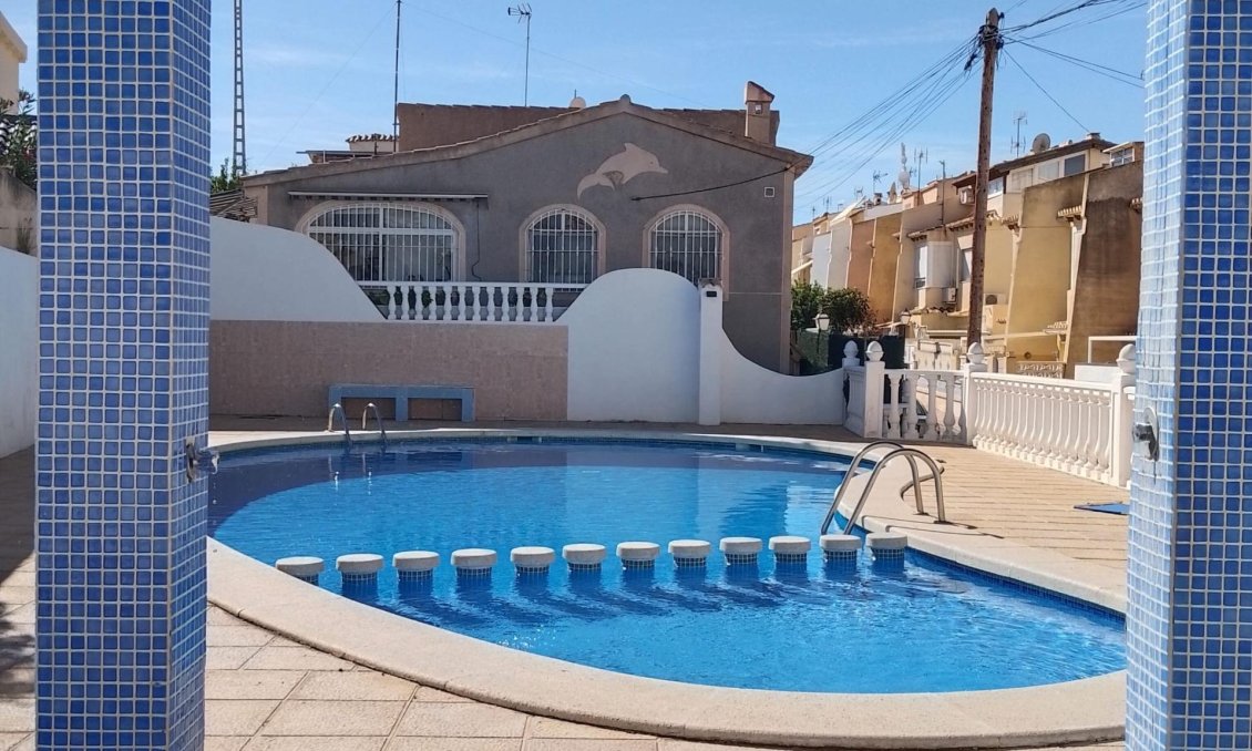 Segunda mano - Town House -
Torrevieja - Los Balcones