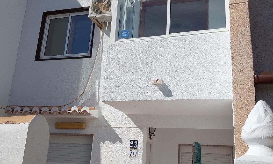 Segunda mano - Town House -
Torrevieja - Los Balcones