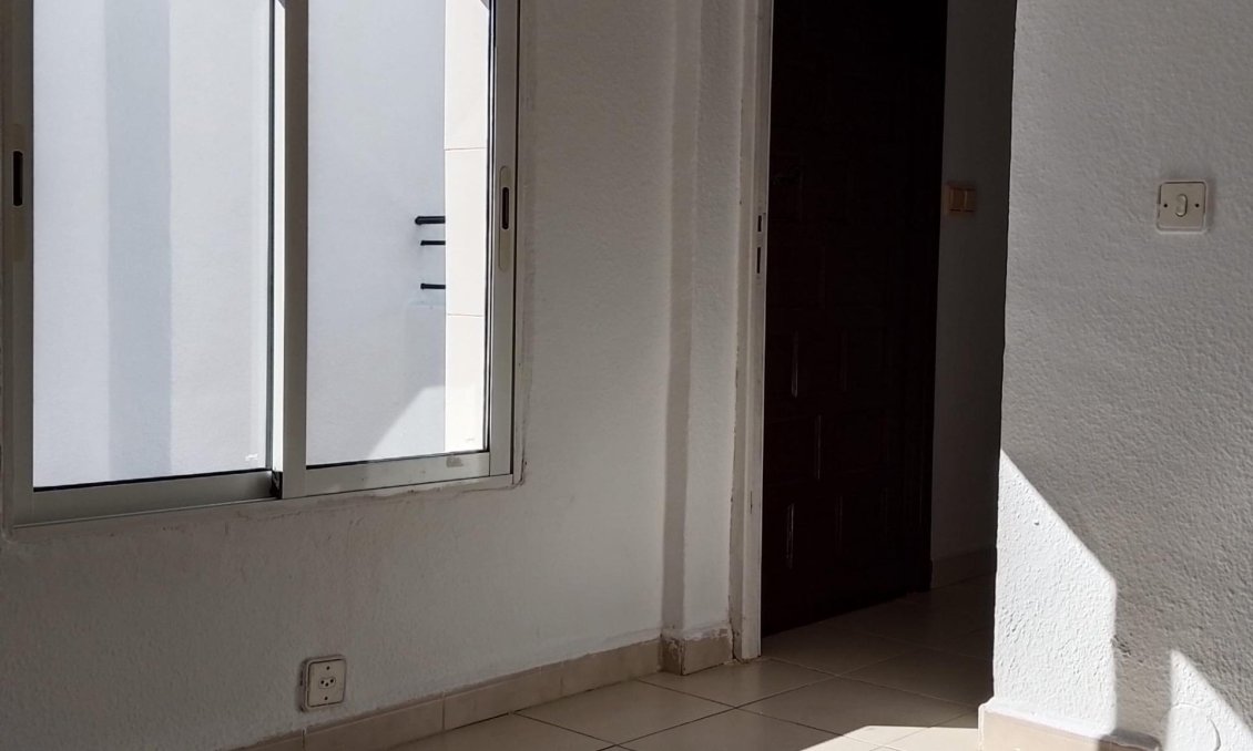 Segunda mano - Town House -
Torrevieja - Los Balcones