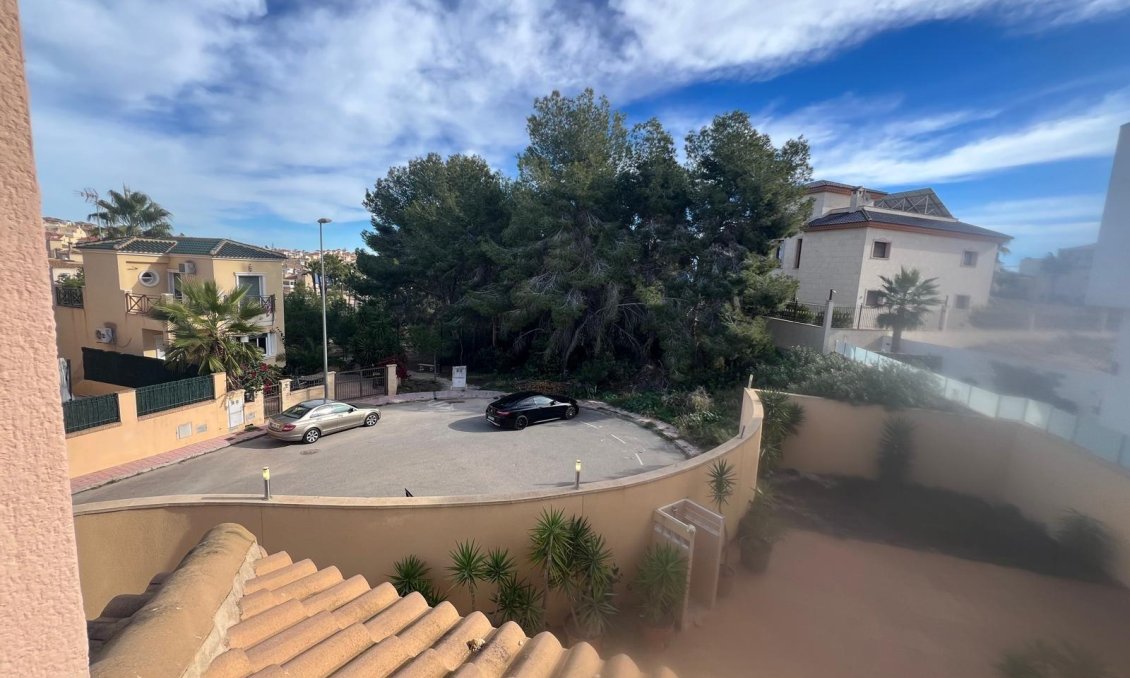 Segunda mano - Villa -
Orihuela Costa - Villamartín-las Filipinas