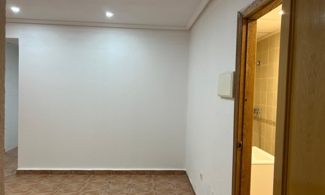 Segunda mano - Villa -
Orihuela Costa - Villamartín-las Filipinas