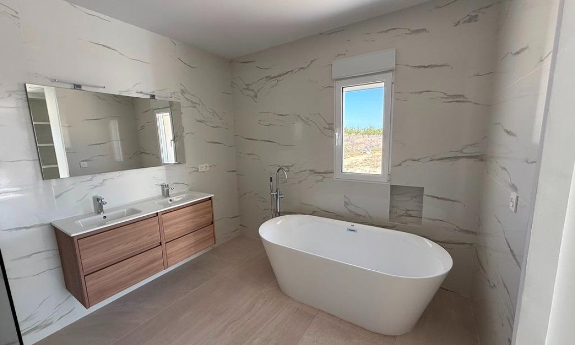 Obra nueva - Villa -
Pinoso - Camino Del Prado