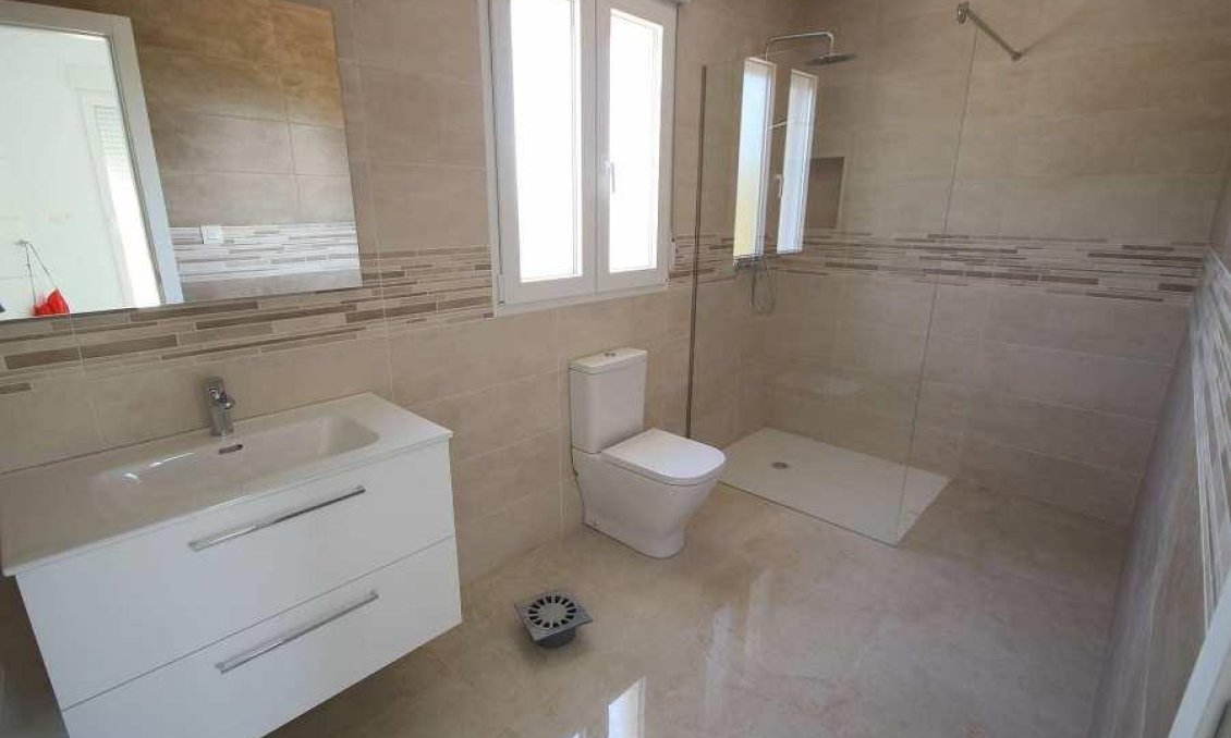 Obra nueva - Villa -
Pinoso - Camino Del Prado