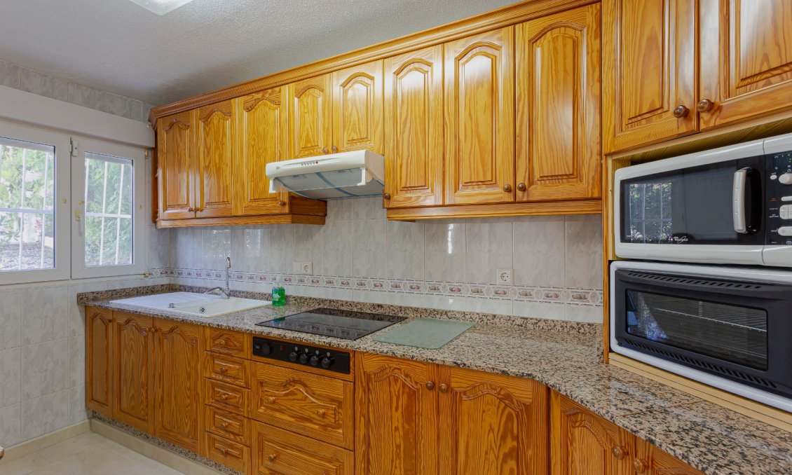 Segunda mano - Villa -
Torrevieja - Costa Blanca