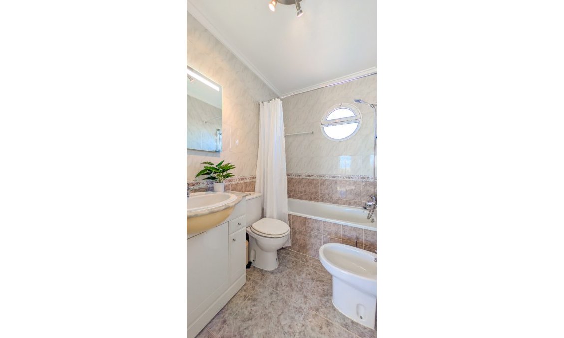 Segunda mano - Apartamento -
Torrevieja - Costa Blanca