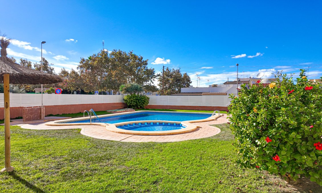 Segunda mano - Apartamento -
Torrevieja - Costa Blanca