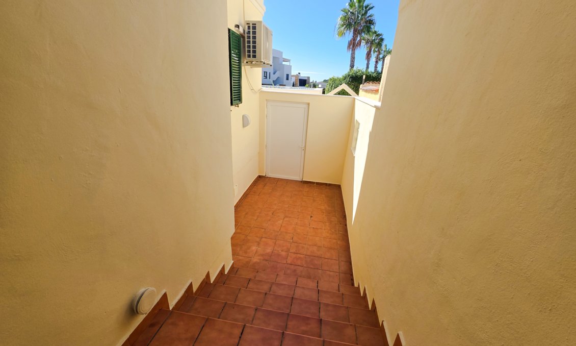 Segunda mano - Villa -
Los Dolses - Inland