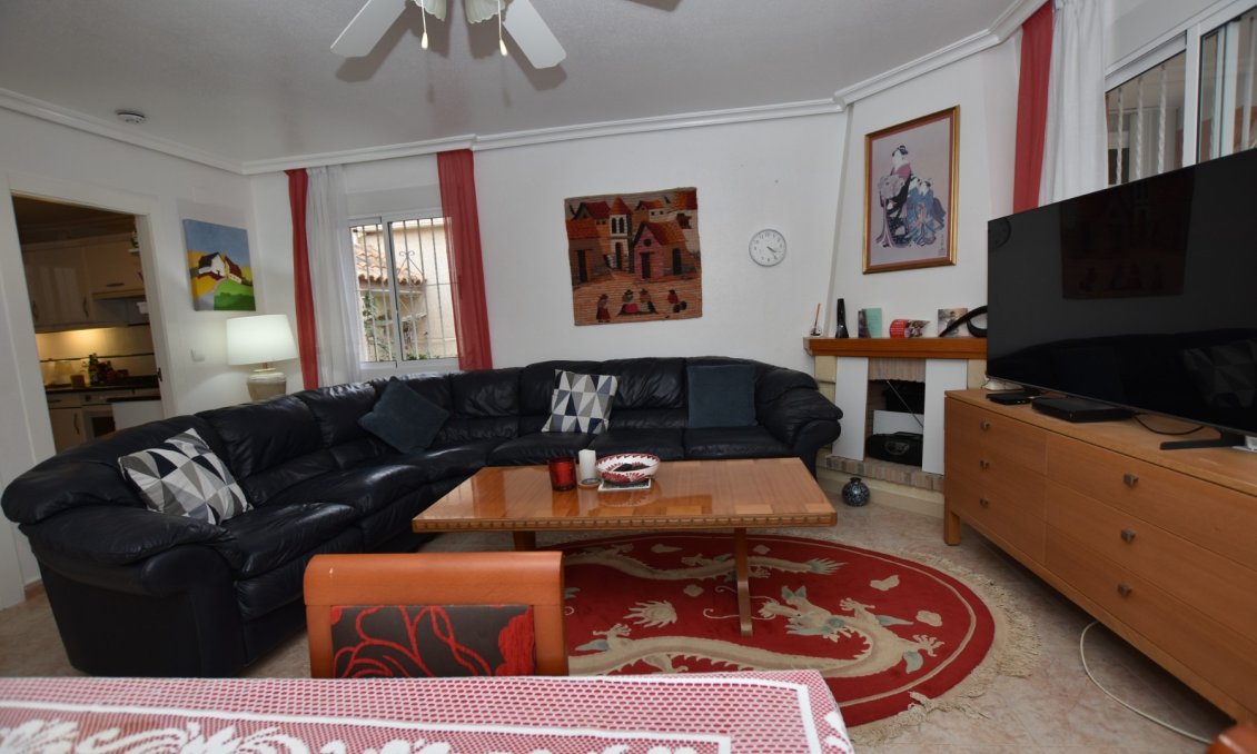 Használt Ingatlanok - Villa -
Algorfa - Inland