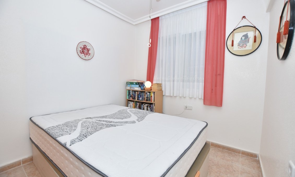 Használt Ingatlanok - Villa -
Algorfa - Inland