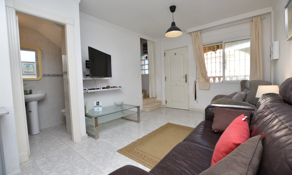 Használt Ingatlanok - Sorház -
Algorfa - Inland