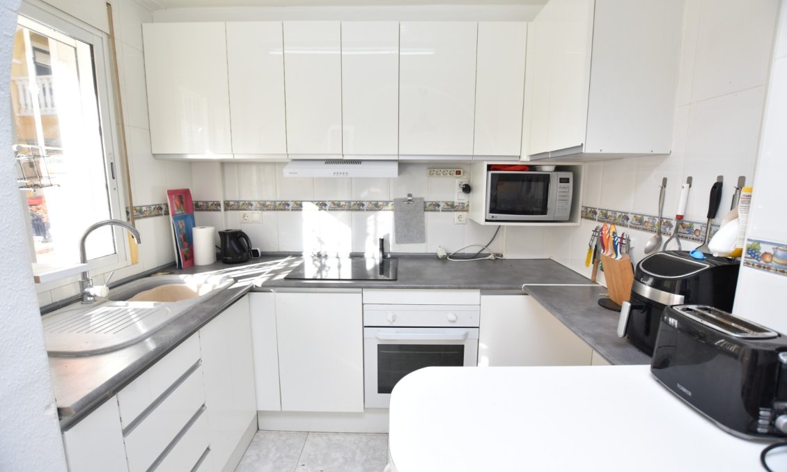 Használt Ingatlanok - Sorház -
Algorfa - Inland