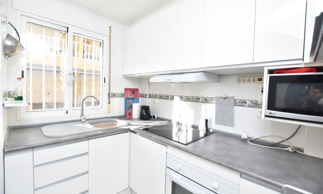 Használt Ingatlanok - Sorház -
Algorfa - Inland