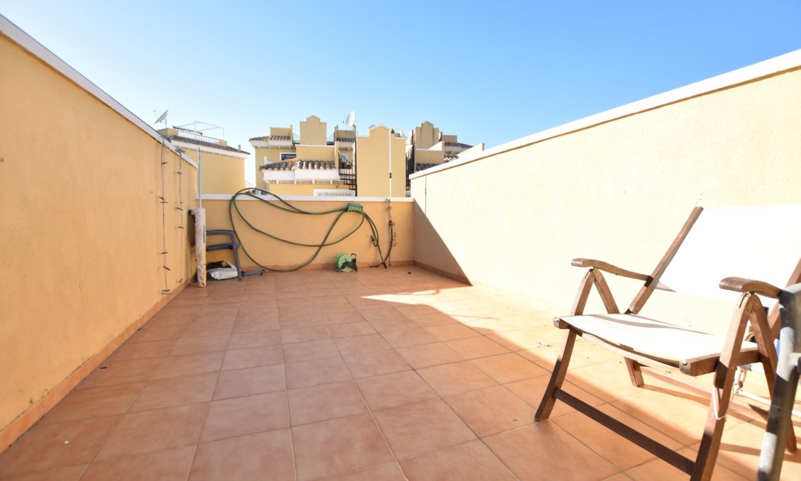 Használt Ingatlanok - Sorház -
Algorfa - Inland