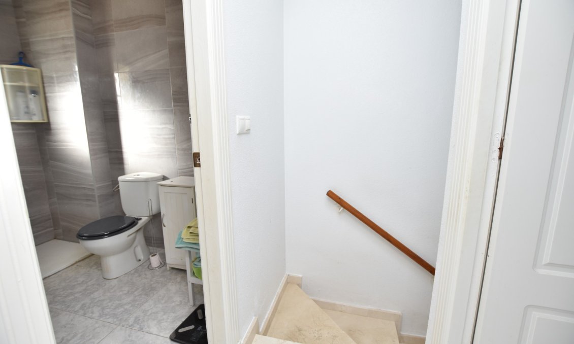 Használt Ingatlanok - Sorház -
Algorfa - Inland