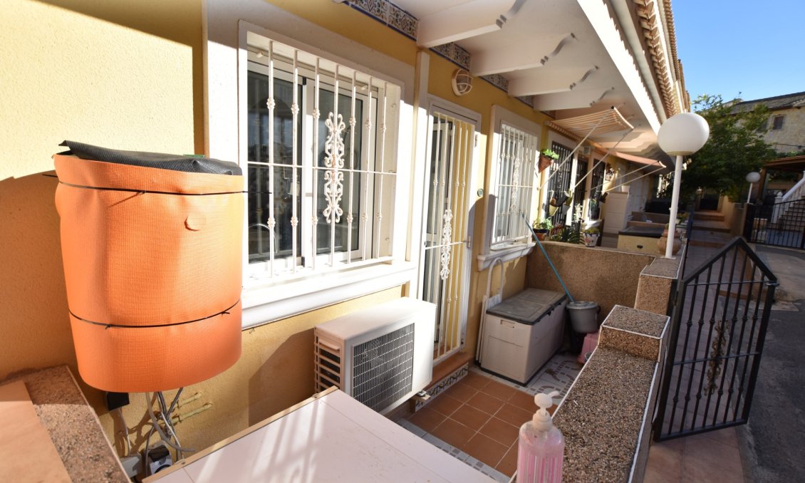 Használt Ingatlanok - Sorház -
Algorfa - Inland