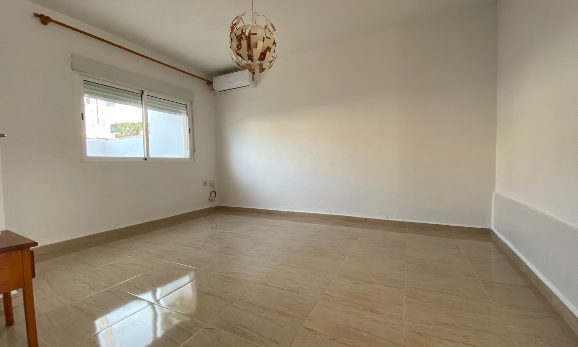 Segunda mano - Town House -
Los Balcones - Costa Blanca