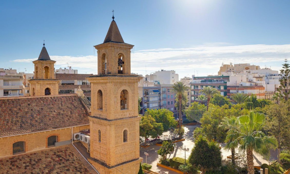 Wiederverkauf - Wohnung -
Torrevieja - Centro