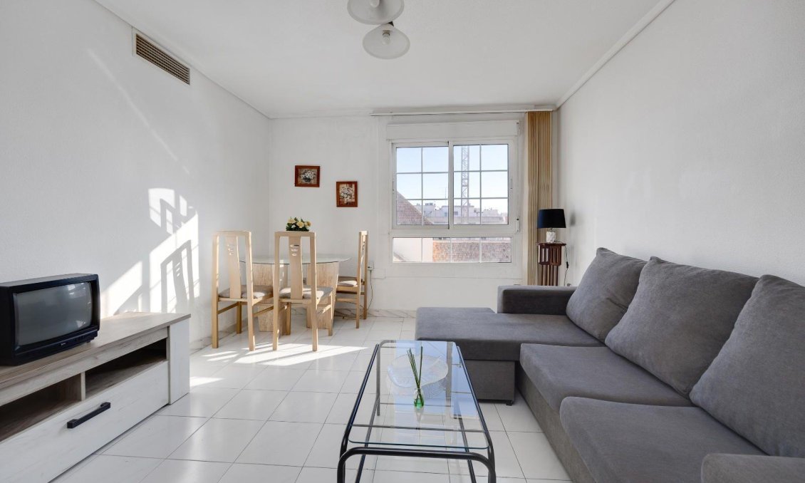 Használt Ingatlanok - Apartman -
Torrevieja - Centrum