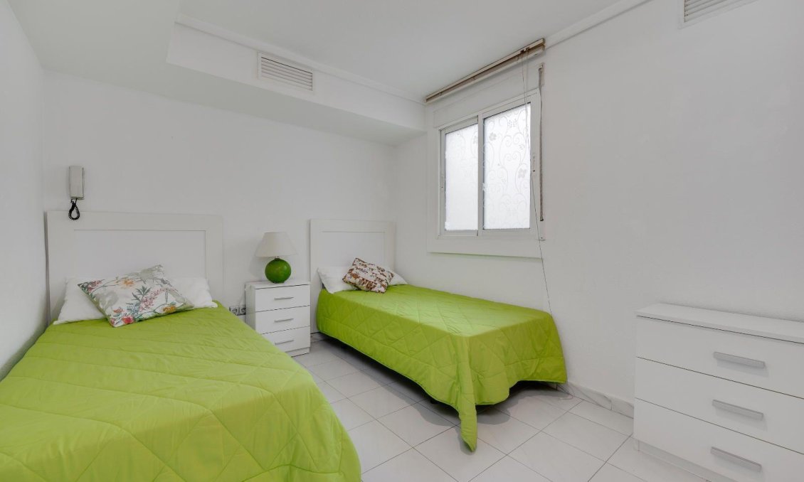 Használt Ingatlanok - Apartman -
Torrevieja - Centrum