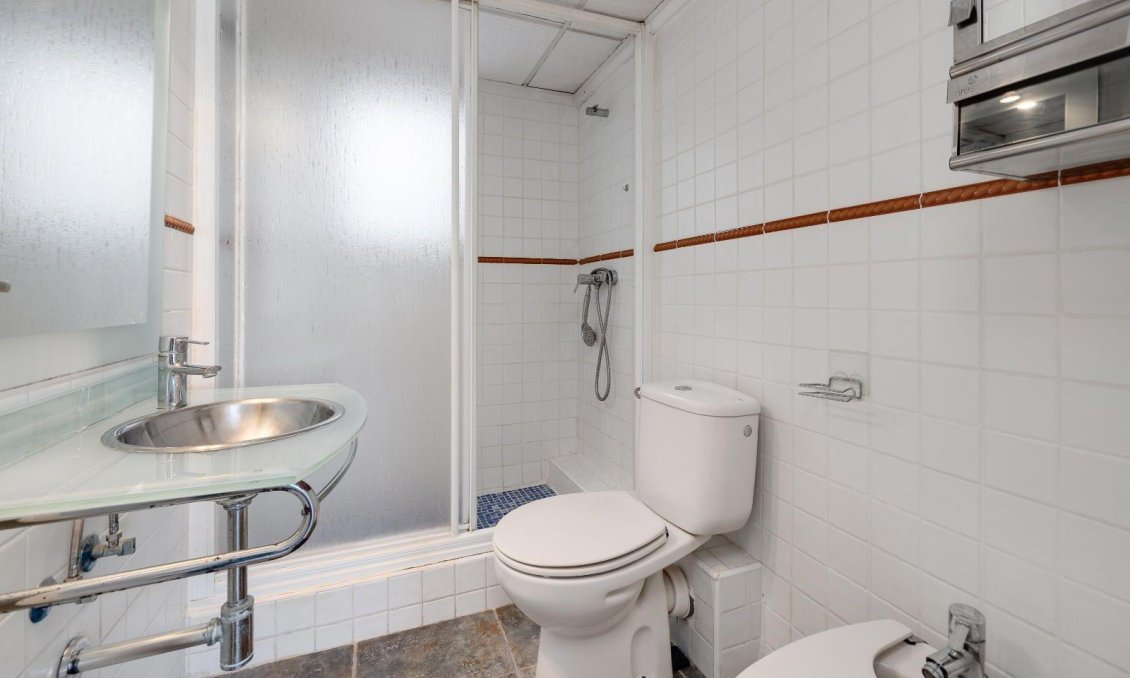 Használt Ingatlanok - Apartman -
Torrevieja - Centrum