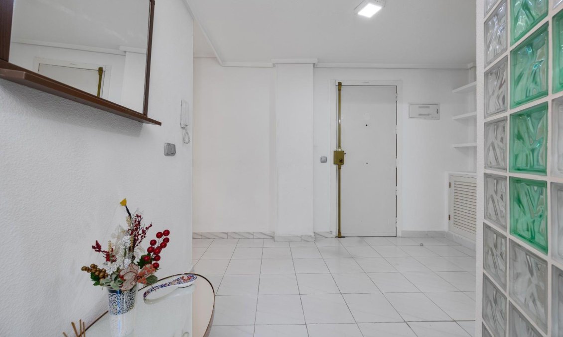 Használt Ingatlanok - Apartman -
Torrevieja - Centrum