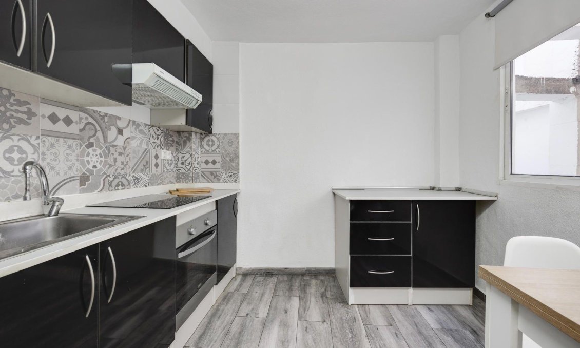 Használt Ingatlanok - Apartman -
Torrevieja - Centrum