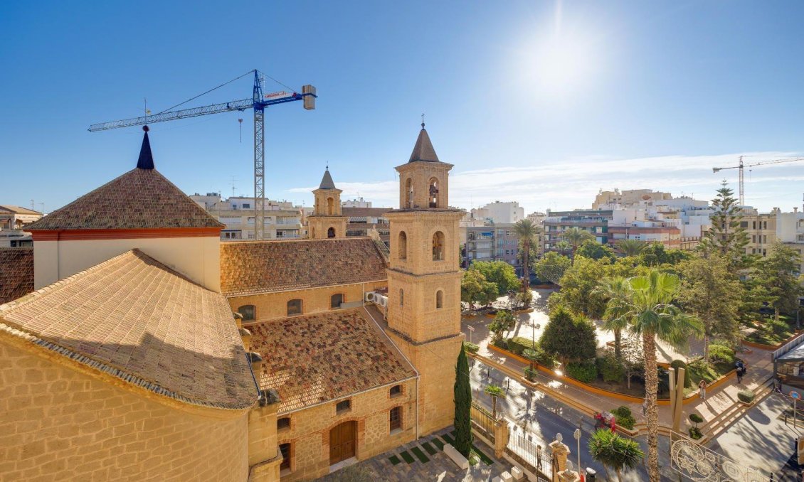 Használt Ingatlanok - Apartman -
Torrevieja - Centrum