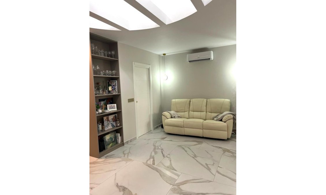 Használt Ingatlanok - Ikerház -
Orihuela Costa - Playa Flamenca