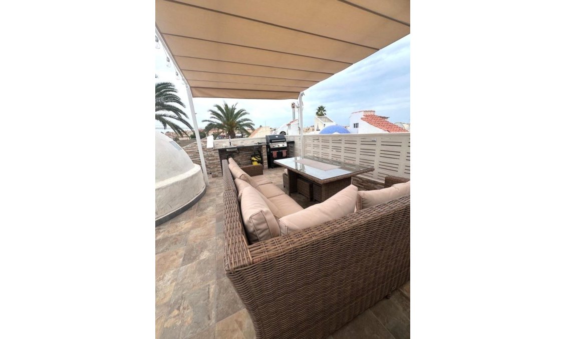 Használt Ingatlanok - Ikerház -
Orihuela Costa - Playa Flamenca