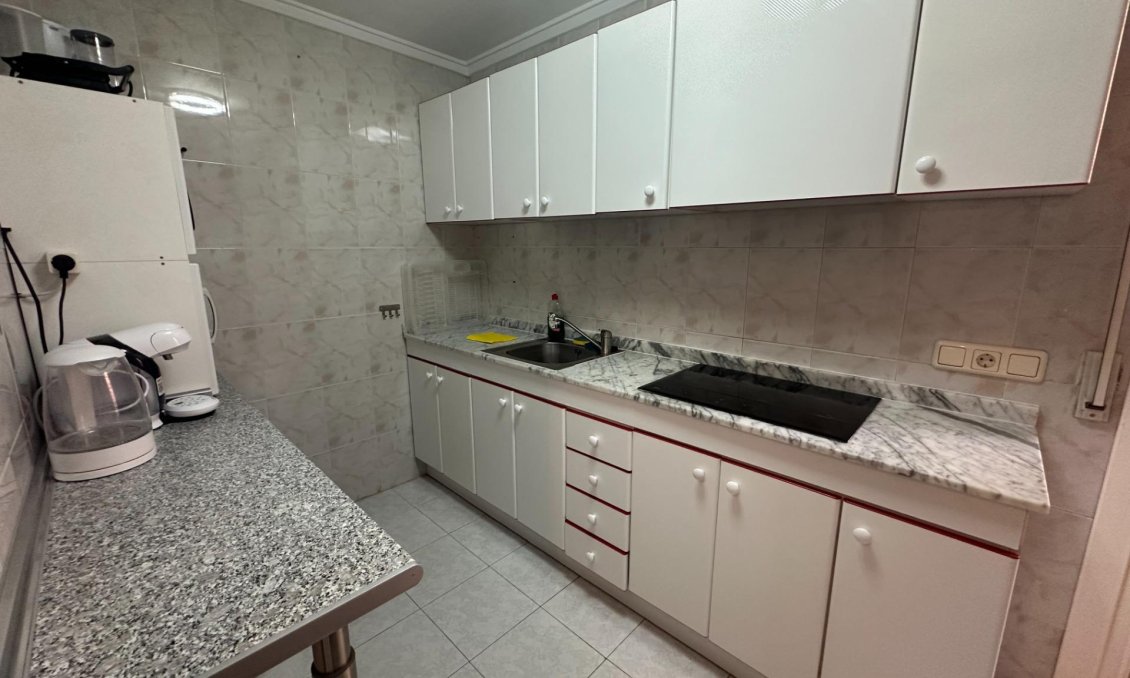 Használt Ingatlanok - Apartman -
Torrevieja - Centrum