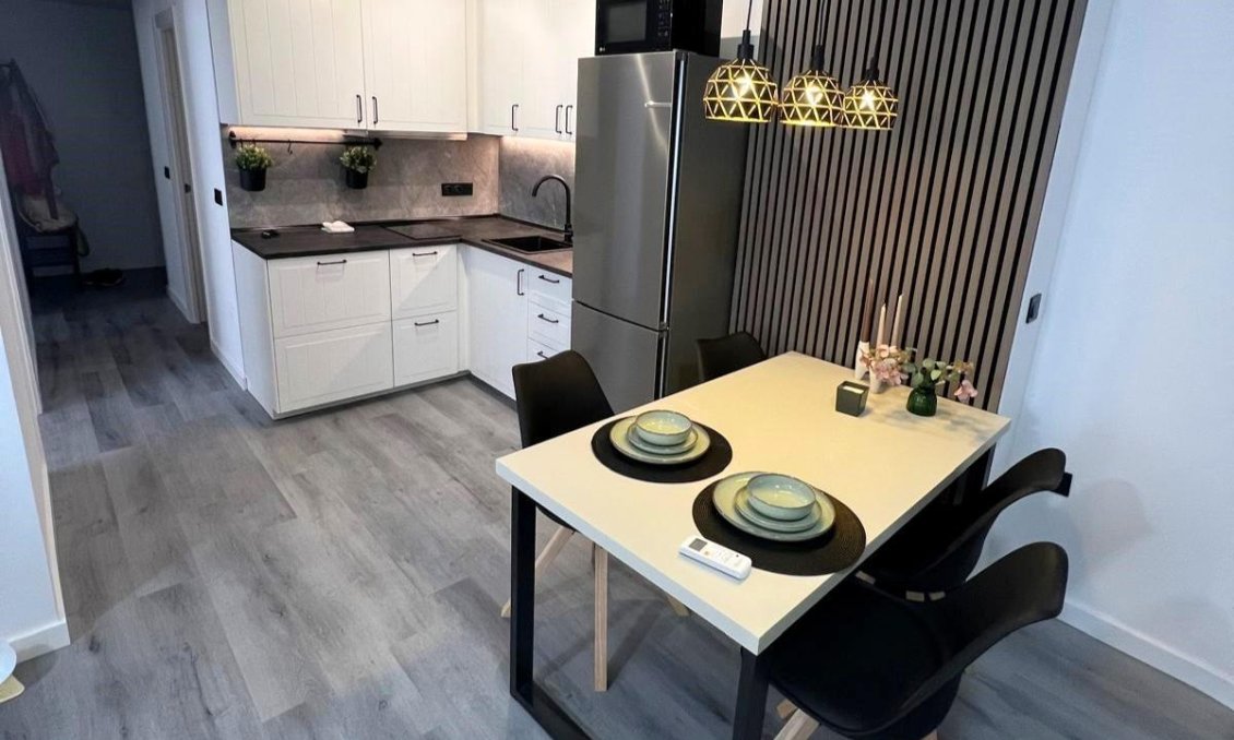 Segunda mano - Apartamento -
Torrevieja - Curva Del Palangre