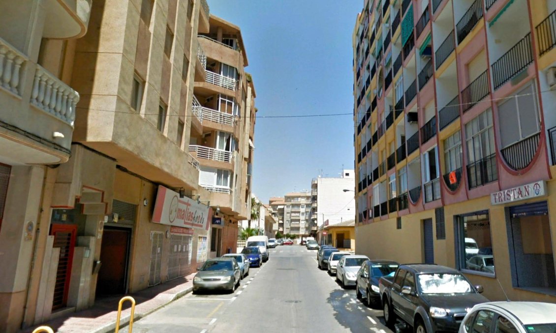 Segunda mano - Apartamento -
Torrevieja - Curva Del Palangre